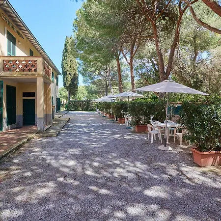 아파트 Mare Etrusco 4 *